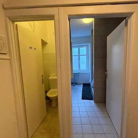 Haus Zum Ruetli Διαμέρισμα Τσουρ