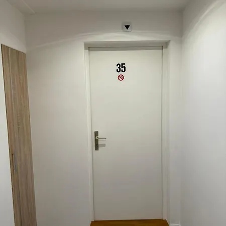 Haus Zum Ruetli *