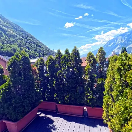 Haus Zum Ruetli * Τσουρ