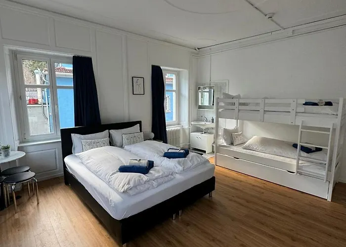 Haus Zum Ruetli Apartamento *